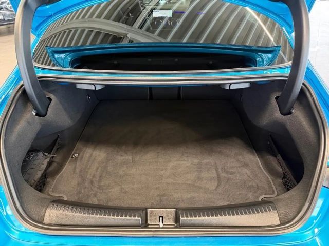 Mercedes-Benz CLA 200 AMG Line Coupé