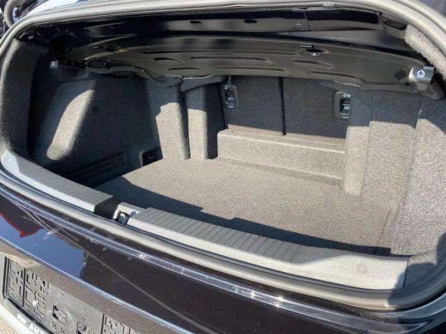 Volkswagen T-Roc Cabriolet Style