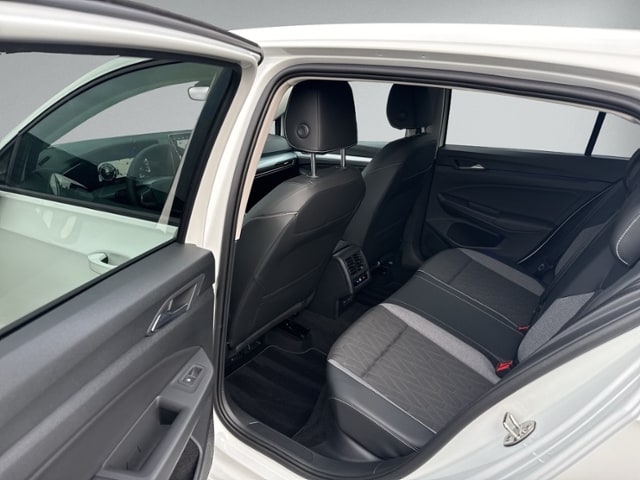 Volkswagen Golf 1.5 TSI Golf VIII