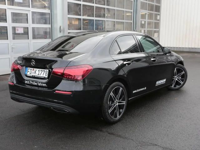 Mercedes-Benz A 200 Progressive