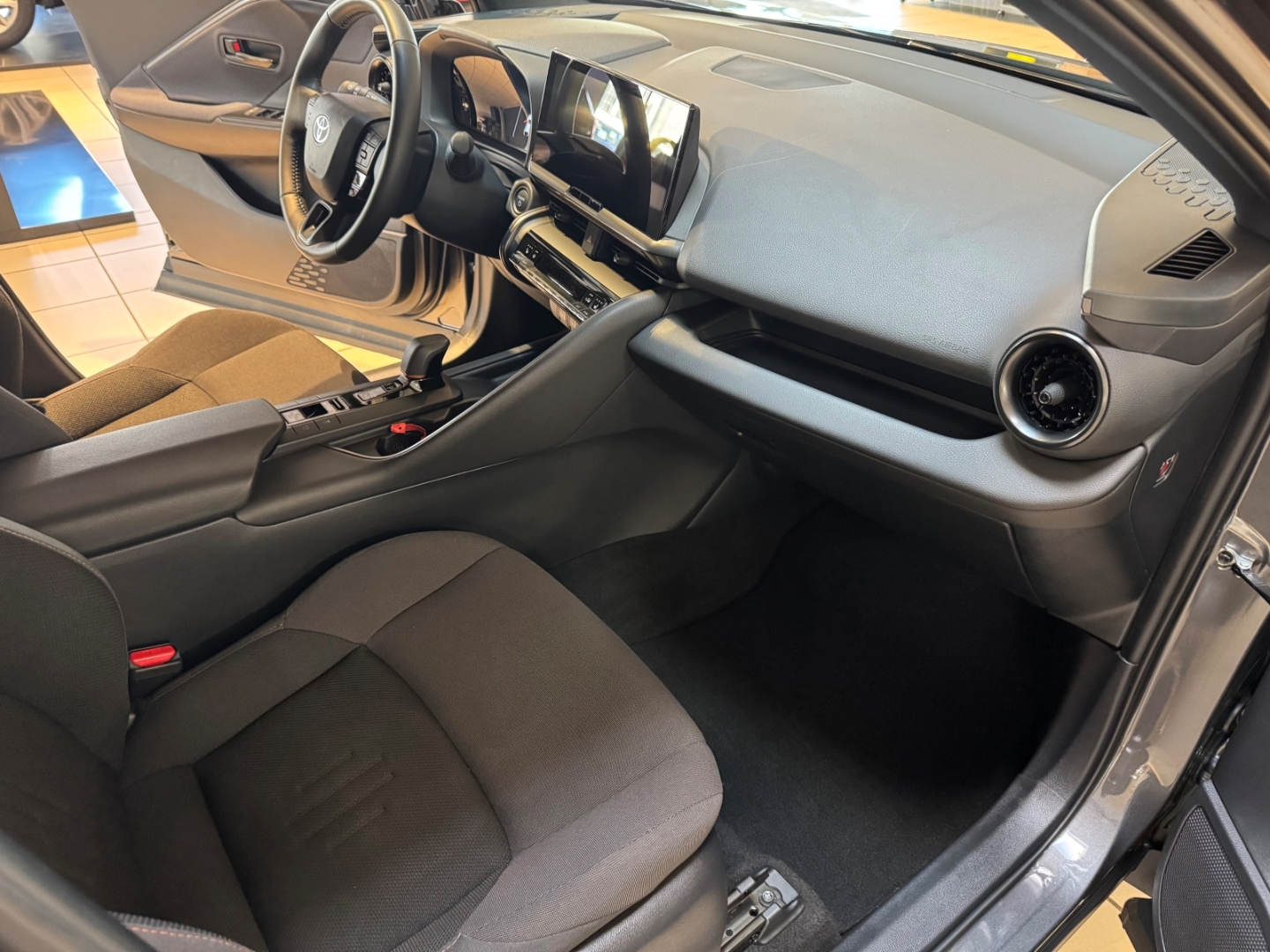 Toyota C-HR 5-deurs Technik