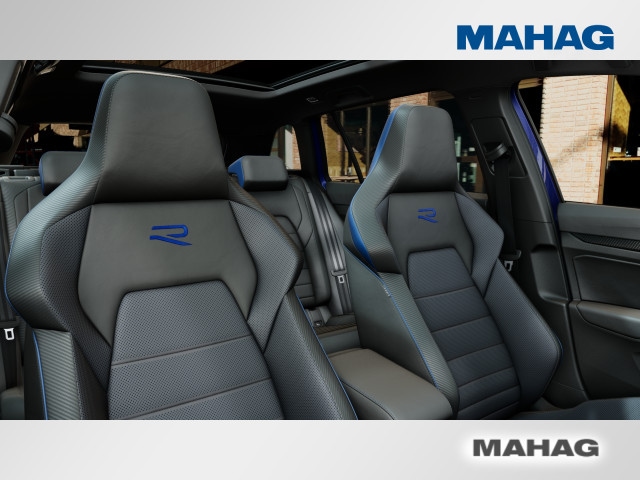 Volkswagen Golf 2.0 TSI Golf VIII Variant