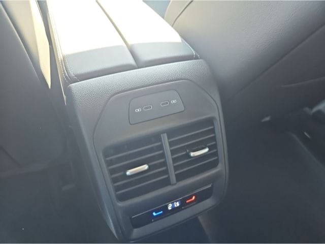 Volkswagen Passat Business DSG