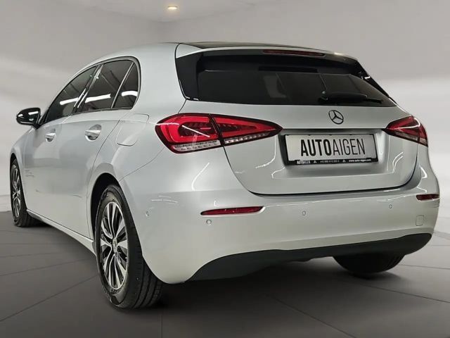 Mercedes-Benz A 180 A 180 d Hatchback