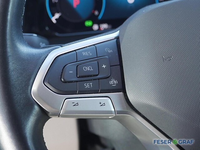 Volkswagen Multivan Life T7