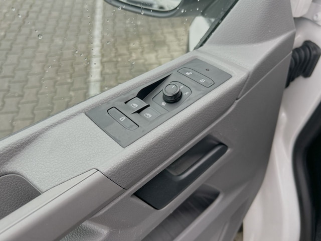 Volkswagen Caravelle 2.0 TDI DSG Lang T6