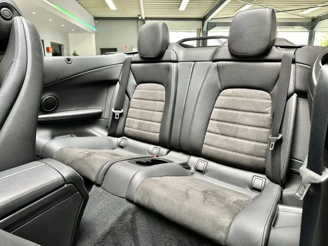 Mercedes-Benz C 200 AMG Line Cabriolet