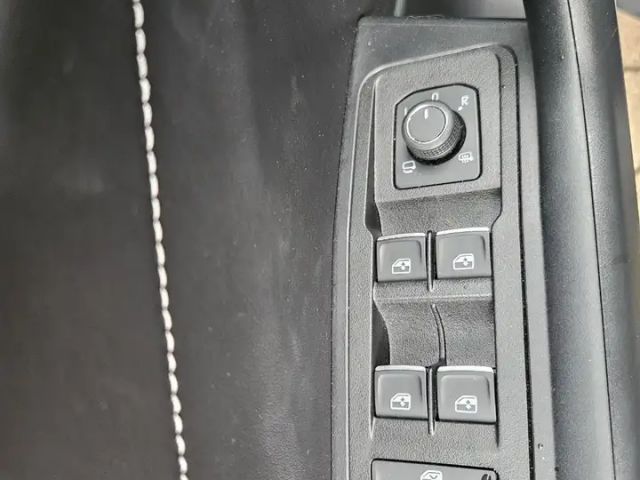 Volkswagen T-Roc Goal Navi Einparkhilfe LED-Scheinwerfer