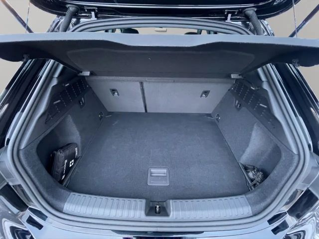 Audi A3 30 TFSI Sedan