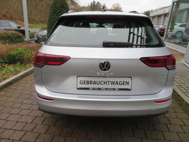 Volkswagen Golf Life Variant