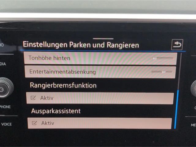 Volkswagen T-Roc GOAL TSI*ACC LED Navi digCockp SHZ VKZ-Erk