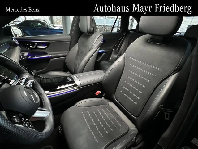 Mercedes-Benz GLC 300 4MATIC AMG Line Premium