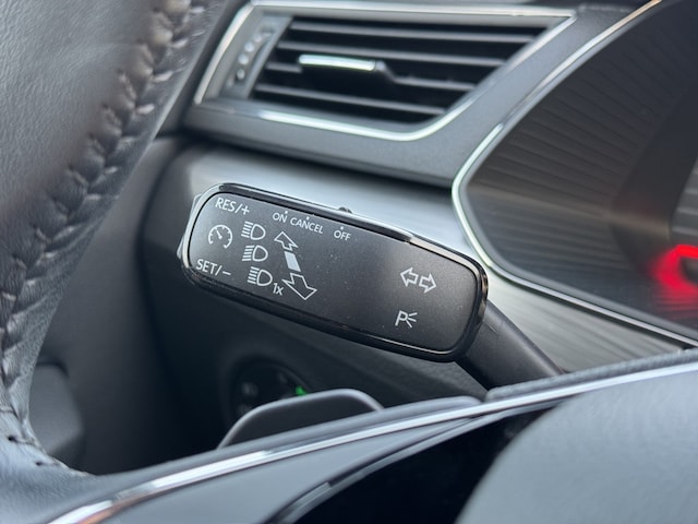 Skoda Superb Ambition Combi iV