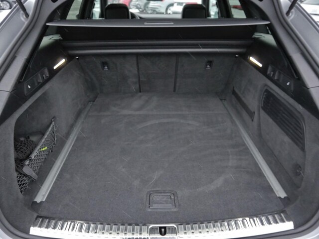 Audi A6 55 TFSI Avant Quattro S-Tronic Sport