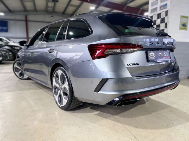 Skoda Octavia 2.0 TSI Combi RS