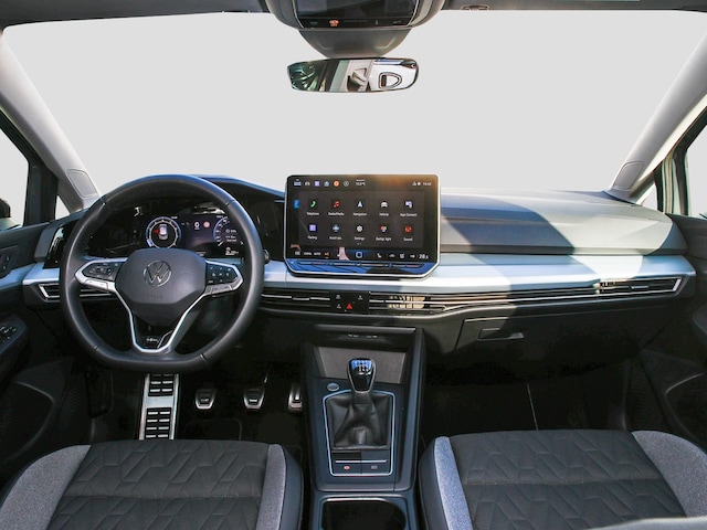 Volkswagen Golf 1.5 TSI Golf VIII