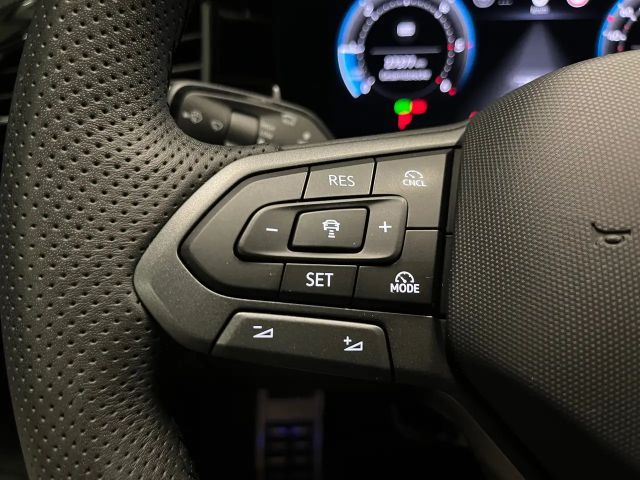 Volkswagen Passat 4Motion R-Line Variant