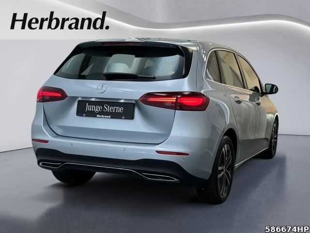 Mercedes-Benz B 180 Progressive