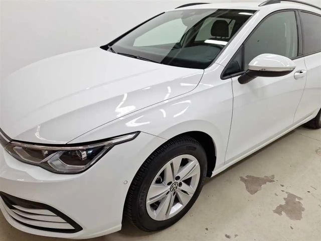 Volkswagen Golf 1.5 TSI Life