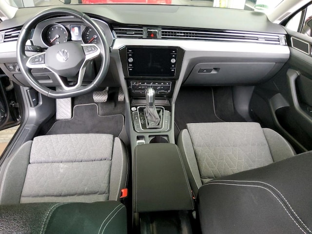 Volkswagen Passat 1.5 TSI Business DSG Variant