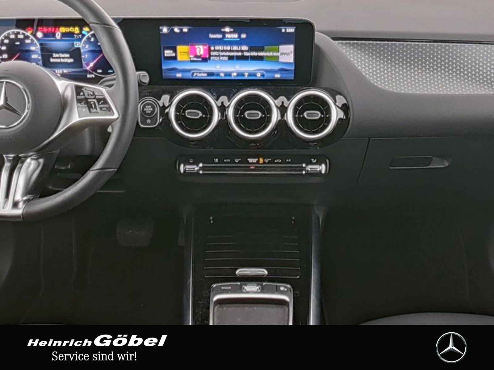 Mercedes-Benz B 200 Progressive Sedan