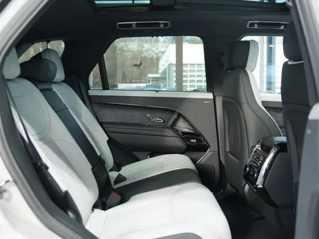 Land Rover Range Rover Sport D250 Dynamic SE