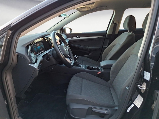 Volkswagen Golf Life Plus