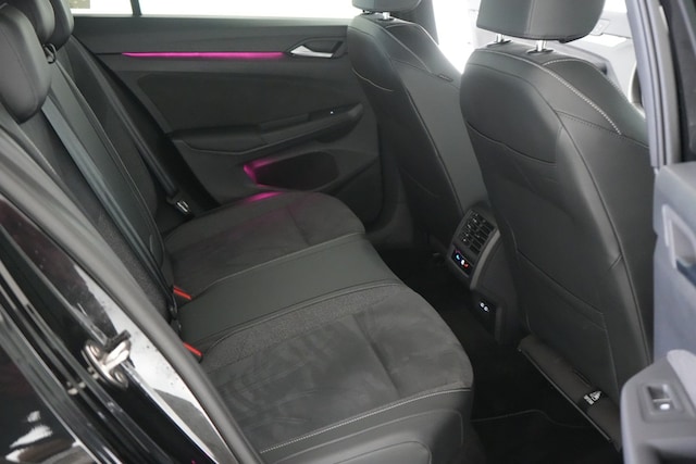 Volkswagen Golf 1.5 eTSI DSG Golf VIII Style