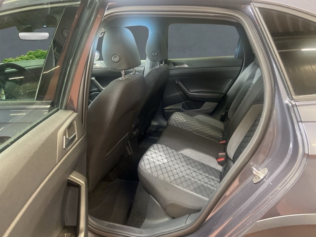 Volkswagen Taigo 1.0 TSI R-Line