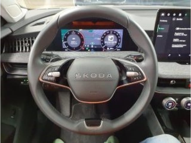 Skoda Superb 2.0 TDI Combi Selection