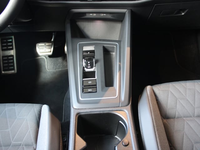 Volkswagen Golf 2.0 TDI DSG Golf VIII Variant