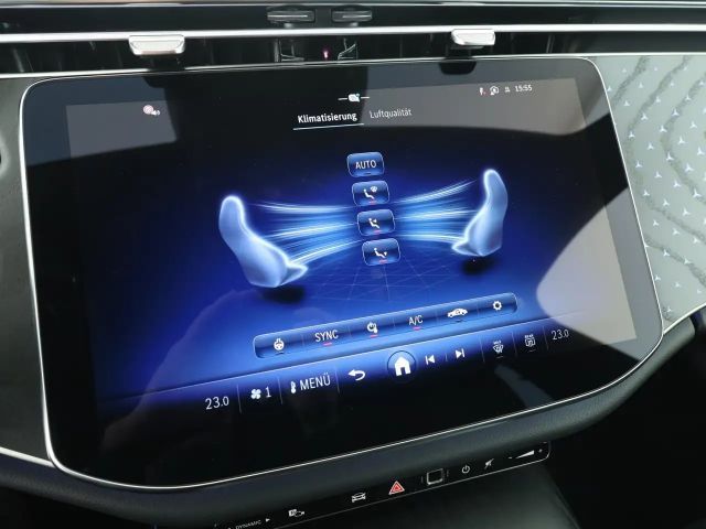 Mercedes-Benz E 220 E 220 d Sedan