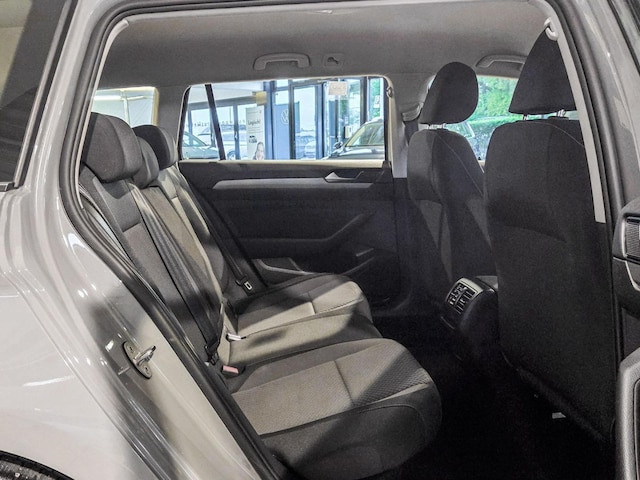 Volkswagen Passat 1.5 TSI DSG Variant