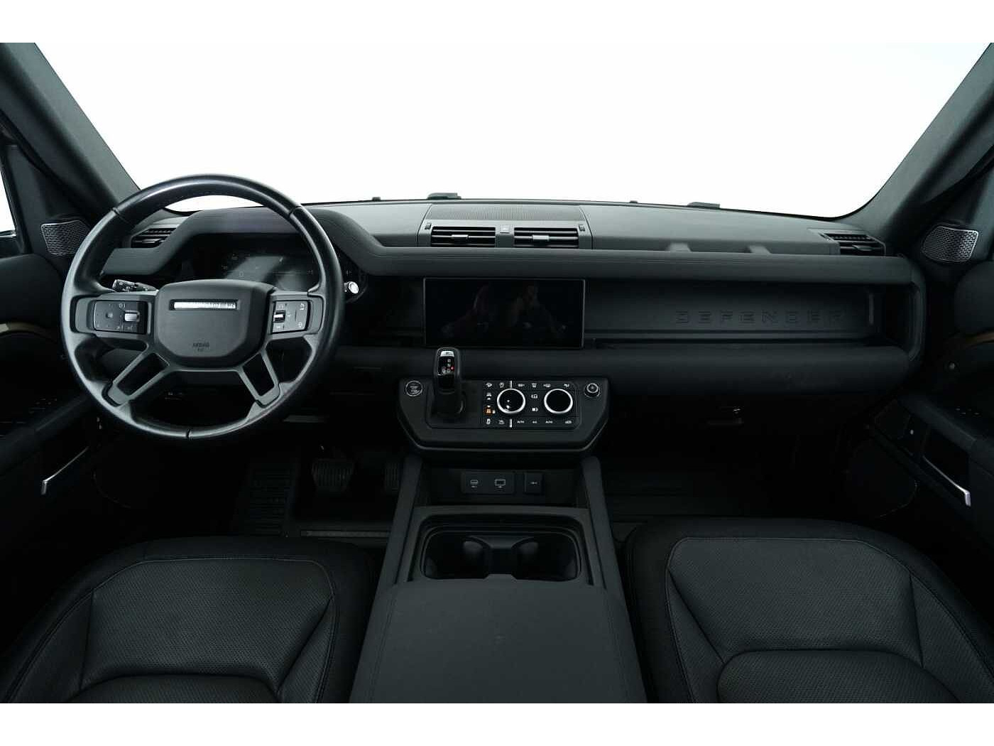 Land Rover Defender 110 Dynamic SE