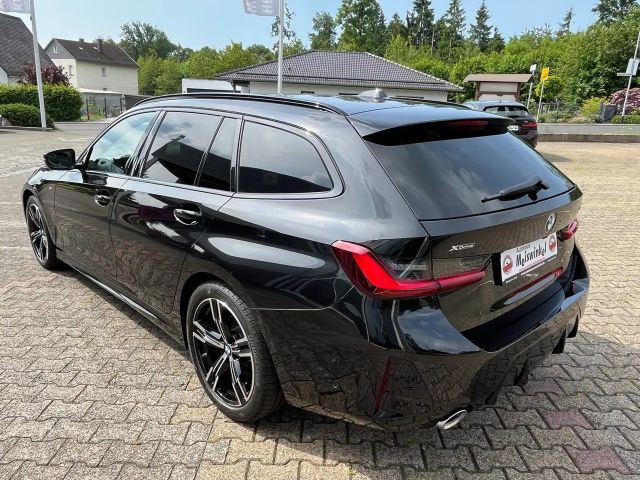 BMW 320 320d M-Sport xDrive