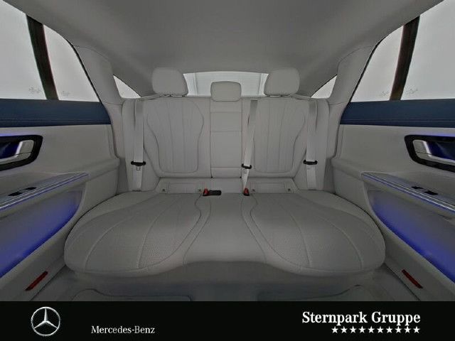 Mercedes-Benz EQE 300 Sedan