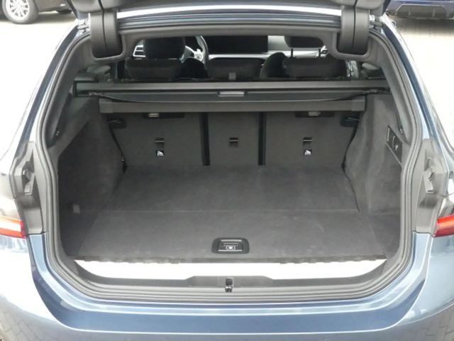 BMW 330 330e M-Sport Touring