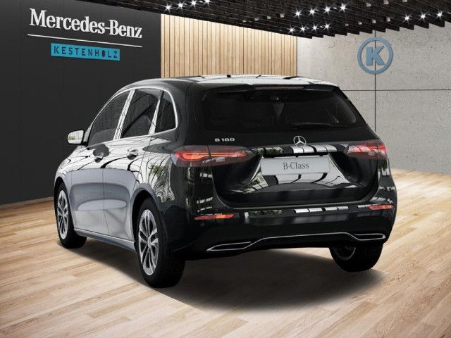 Mercedes-Benz B 180 Sedan