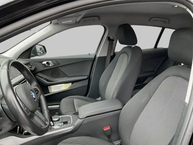 BMW 118 118i Advantage pakket Sedan