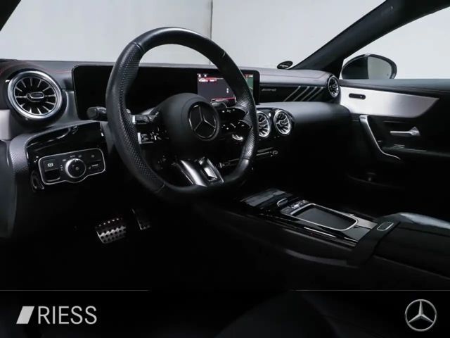 Mercedes-Benz CLA 35 AMG 4MATIC AMG Line Coupé