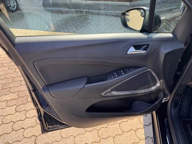 Opel Crossland X 1.2 Turbo Edition