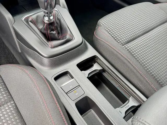 Ford Focus EcoBoost ST Line