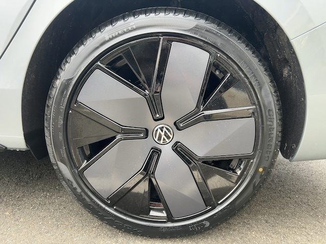 Volkswagen Passat TDI Signature AHK Pano Leder Navi