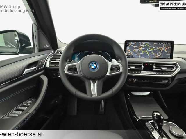 BMW X3 xDrive30e