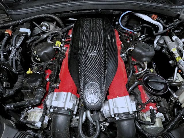 Maserati Quattroporte Trofeo