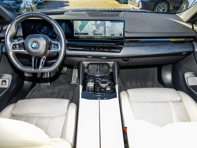 BMW 520 520d M-Sport Touring xDrive