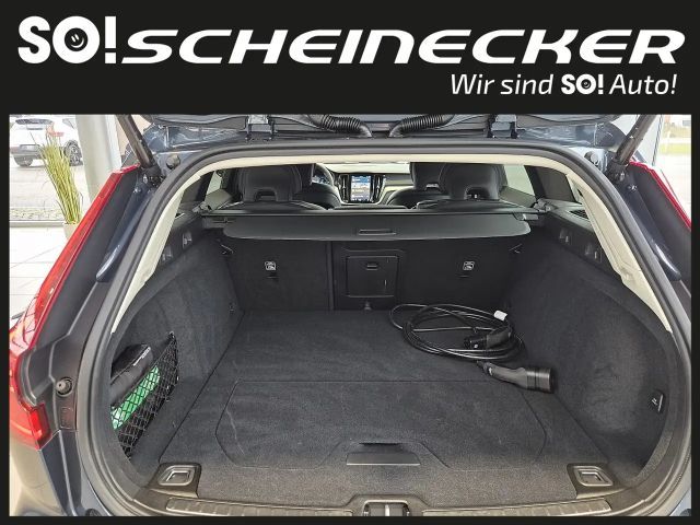 Volvo V60 AWD Dark Plus T6