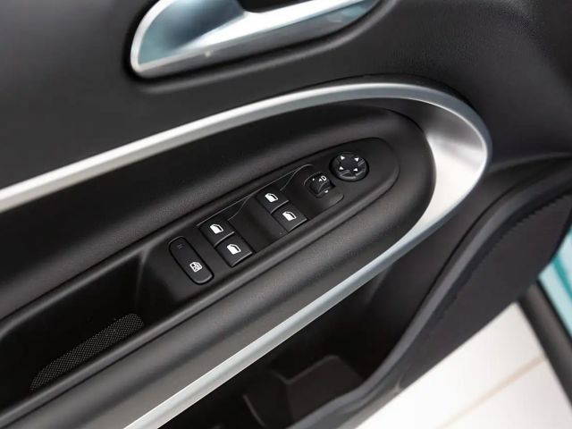 Jeep Avenger Altitude Full-Electric