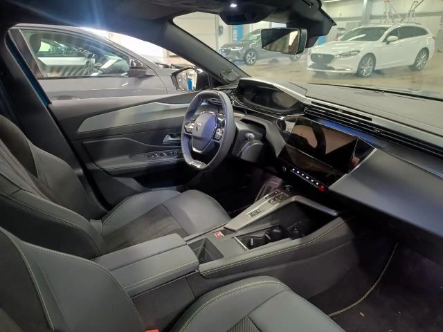 Peugeot 408 GT-Line Hybrid