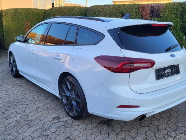 Ford Focus ST Line